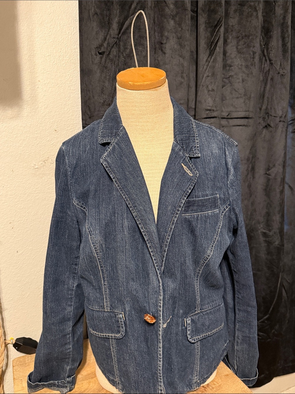 Tommy Hilfiger Women’s Dark Blue Denim Blazer Jacket